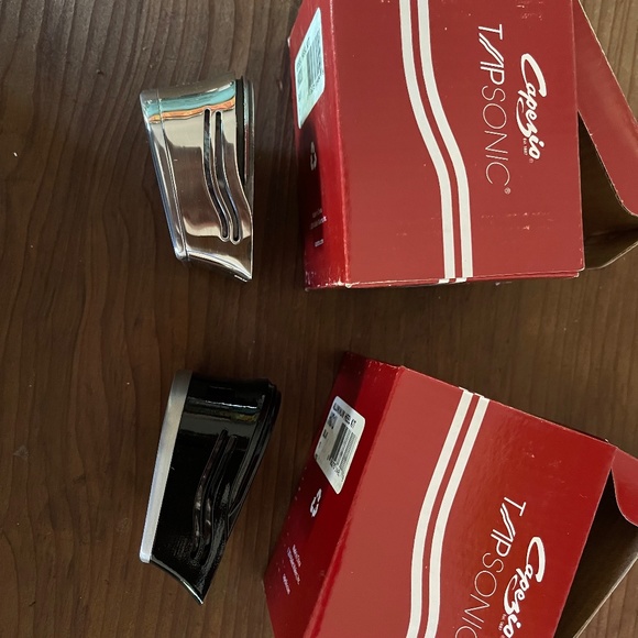 COPY - Capezio Tapsonic Tap Shoes with quick replacement heels (2 extra sets) - Picture 2 of 5